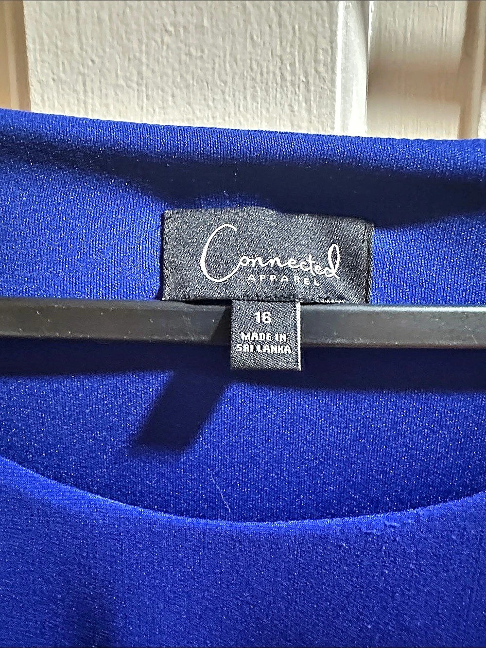 BUNDLE OF 3 fall dresses. - Picture 6 of 7
